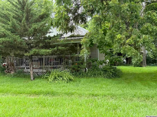 1740 N Pennsylvania Ave, Mason City, IA 50401