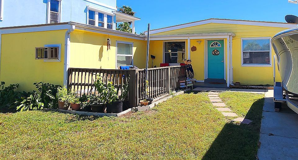 1st image of 508 6th Ave N