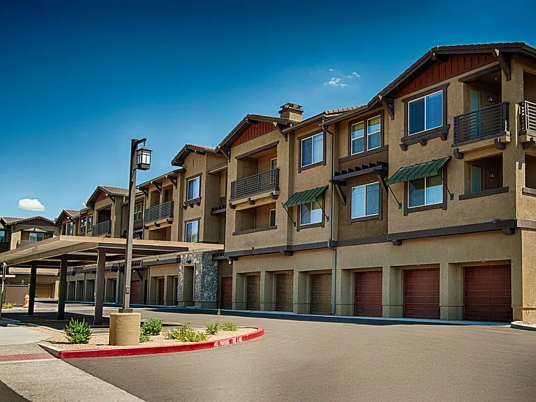 One North Scottsdale Apartments — Photo 20