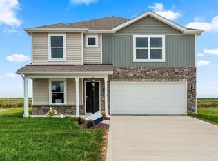 4888 Carson Ct, Woodburn, IN 46797