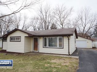 2105 Grandview Ave, Crest Hill, IL 60403