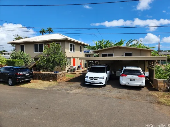 99-151 Mikalemi St, Aiea, HI 96701