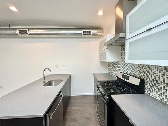 2nd image of 1442 N 7th St #2O