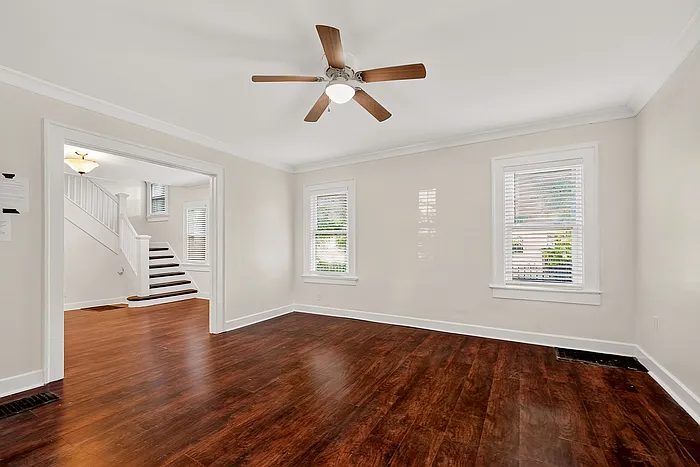 3476 Birchwood Ave — Photo 5