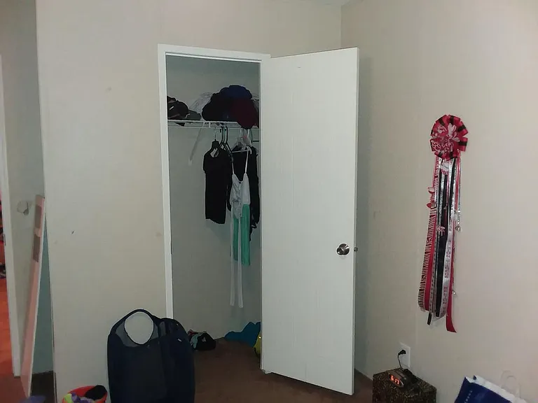 302 Opal Cir — Photo 17
