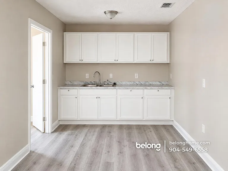 5531 Agra Ct — Photo 6