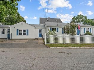 111 Ames St, Pawtucket, RI 02861