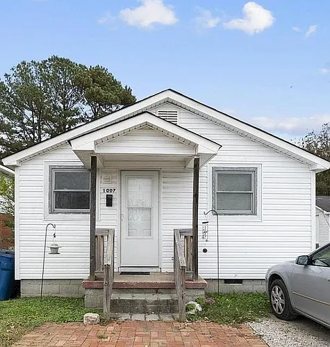 1007 S McKay Ave Photo 1
