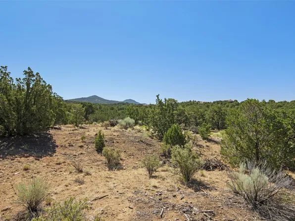 7254 Old Santa Fe Trl, Santa Fe, NM 87505