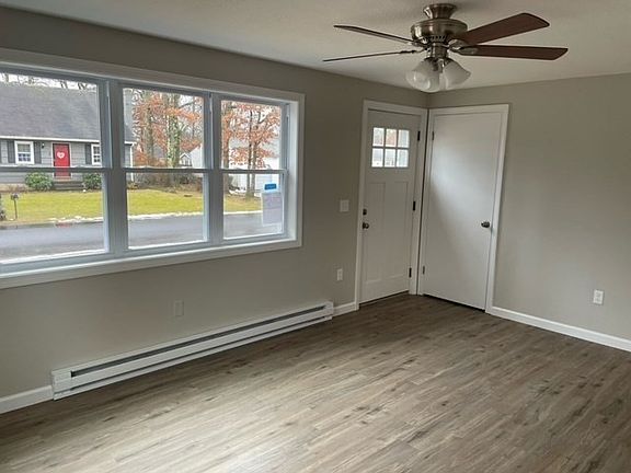 5th image of 7 Sherwood Dr