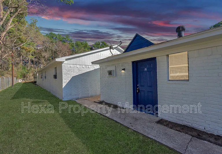 409 Austin Rd #14 — Photo 3