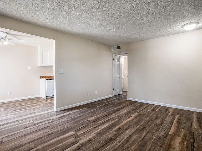 Park View Estates — Photo 28