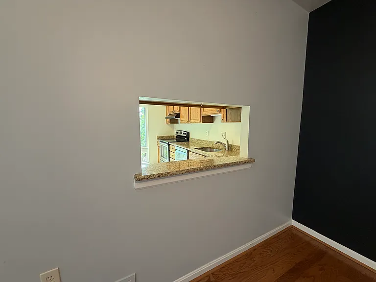 100 Roberts Ln #101 — Photo 12