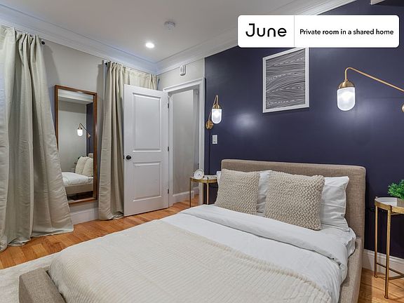 3rd image of 33 N Margin St #B