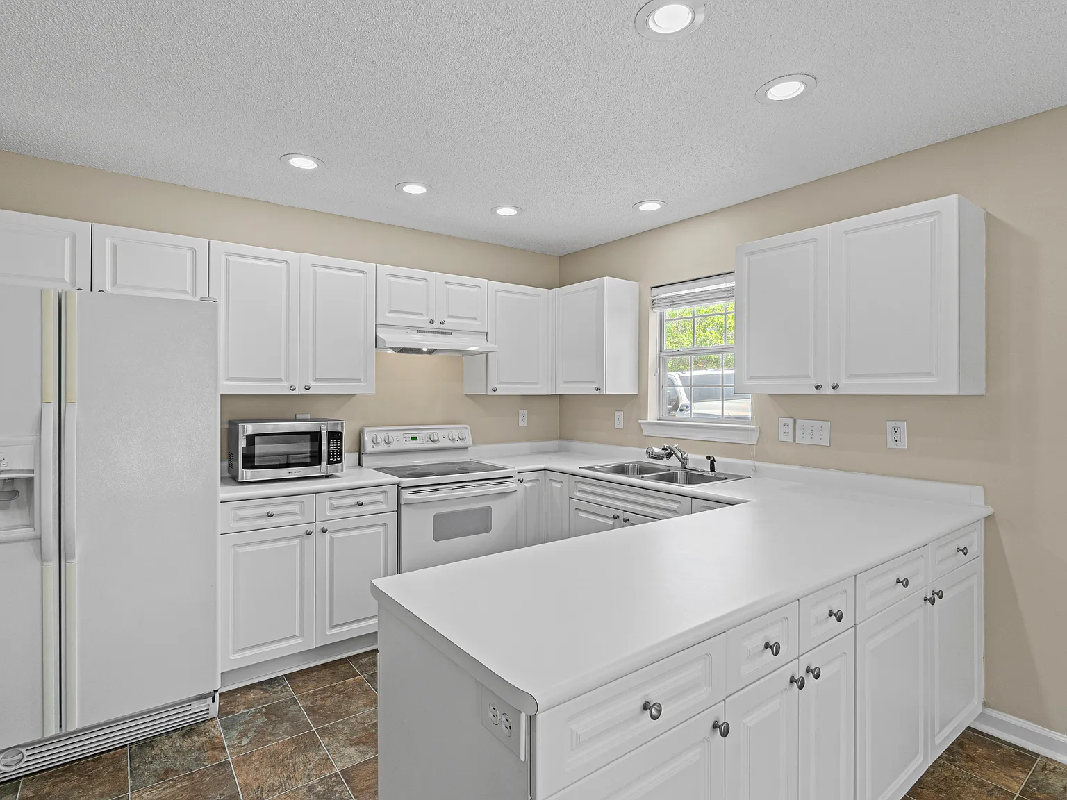 118 Saddlechase Lane - 1 — Photo 1