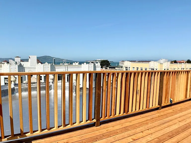 1601 Beach St #201 — Photo 15