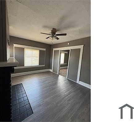 2nd image of 4090 E 71st St #2