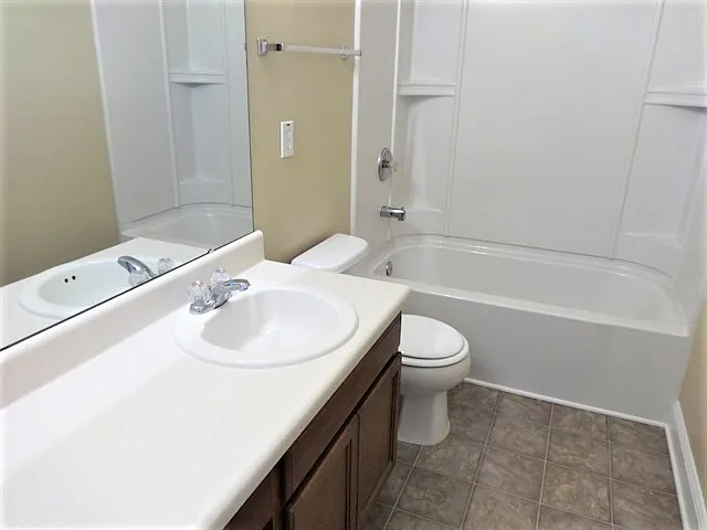 1045 Waterside Landing Way — Photo 7
