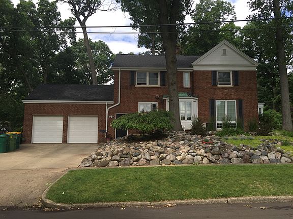 2nd image of 78 Merwood Dr E