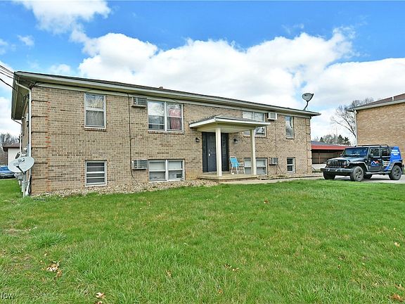 2nd image of 840 Moyer Ave