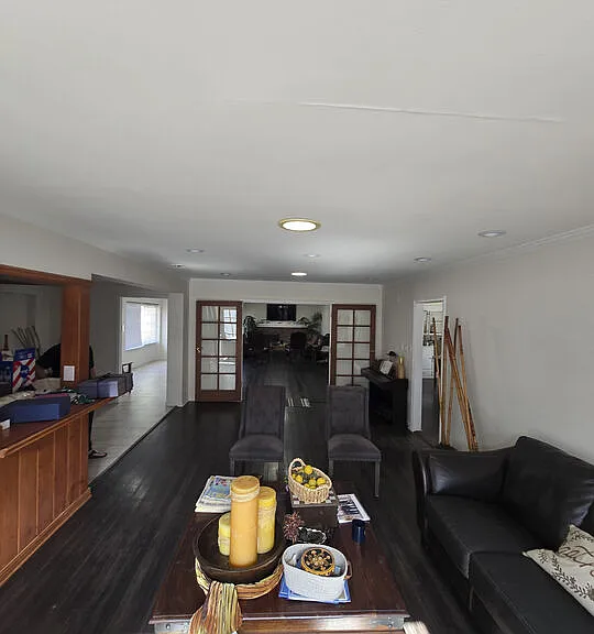 14151 Chandler Blvd — Photo 12