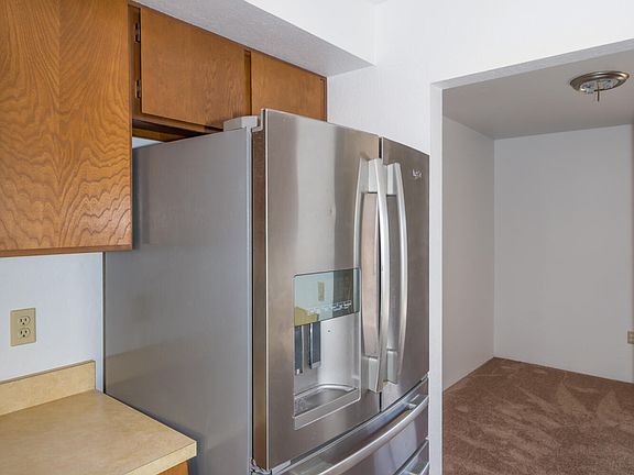 5th image of 1386 S Desert Meadows Cir