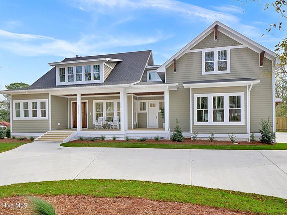 3rd image of 2225 S Live Oak Parkway