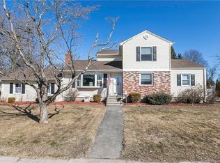 60 Connors Ln, Stratford, CT 06614