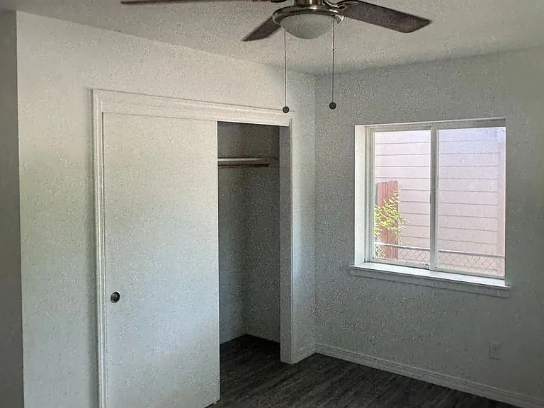 2718 N Main St — Photo 4