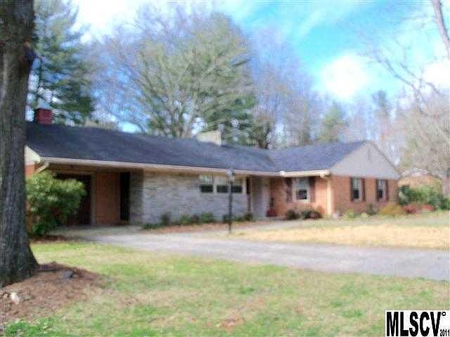 1st image of 209 Maple Dr NW