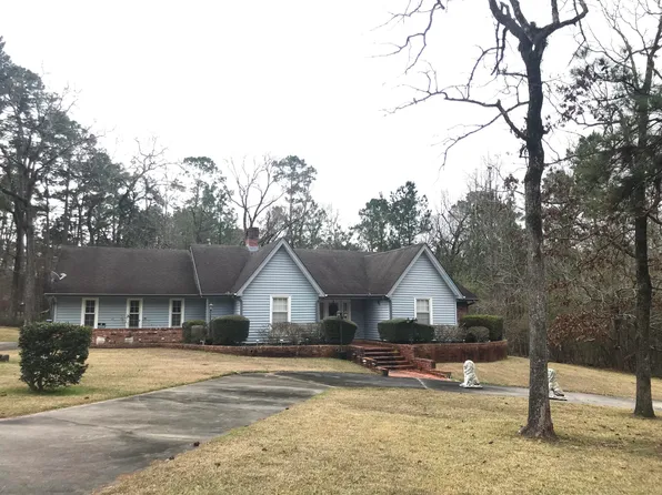 1605 Jean St, Leesville, LA 71446