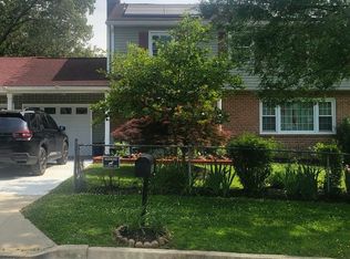 3905 Stoconga Dr, Beltsville, MD 20705