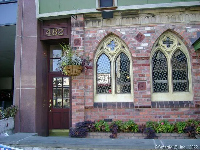482 Summer St #1 — Photo 1