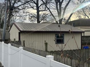 504 Heritage Rd, Monticello, IN 47960