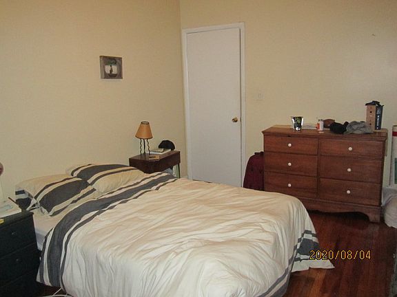 4th image of 32 Rogers Ave #15