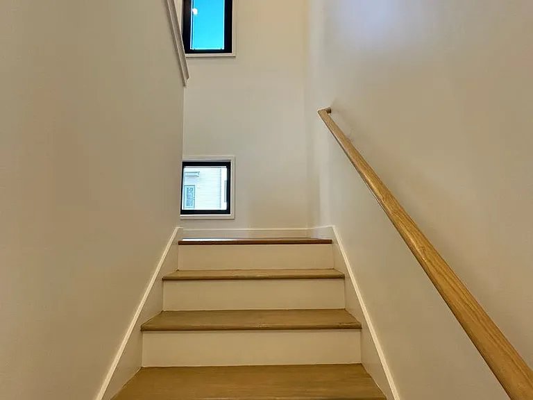 410 Ankara Ct — Photo 9