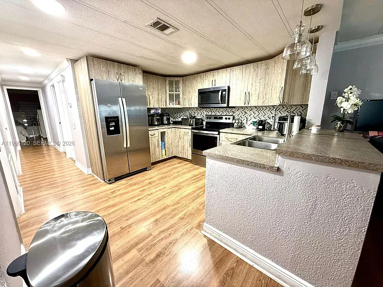 5371 NW 200th Ter #409 — Photo 6