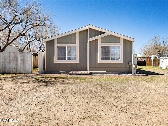 3rd image of 1526 Del Rio Dr