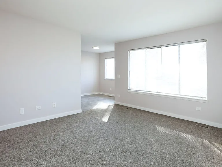 675 Greenfield Ct #D1 — Photo 7