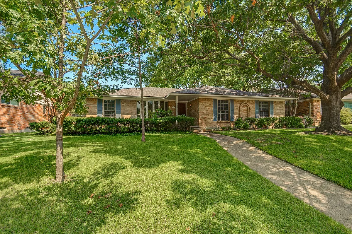 Building Photo - 9903 Vistadale Dr