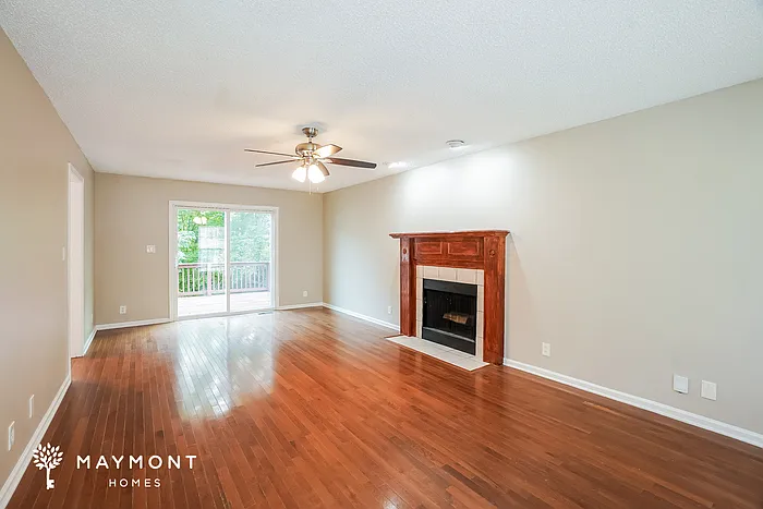 951 Roedeer Dr — Photo 6