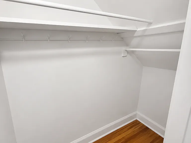 24-26 Harvest St #3 — Photo 8