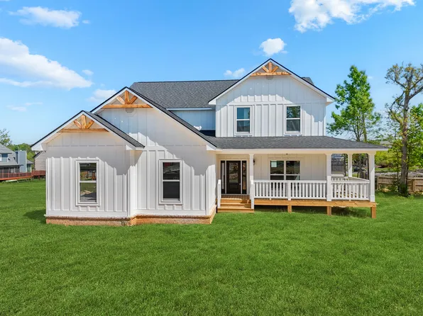 2303 Guinevere Pkwy, Chattanooga, TN 37421