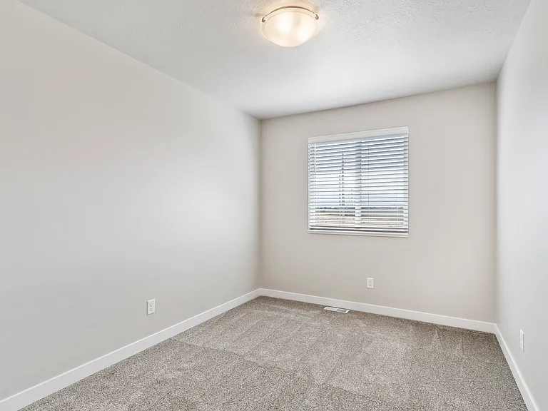2963 S 3525th St W — Photo 15