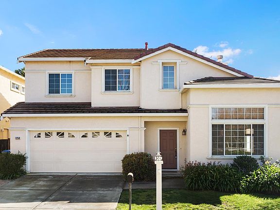2nd image of 3258 Capriana Cir