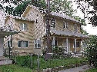 2nd image of 1435 N Huron St
