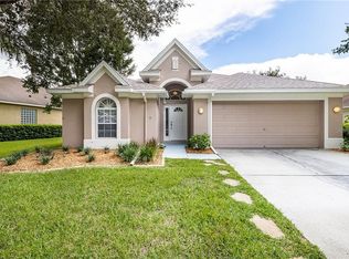 19123 Dove Creek Dr, Tampa, FL 33647