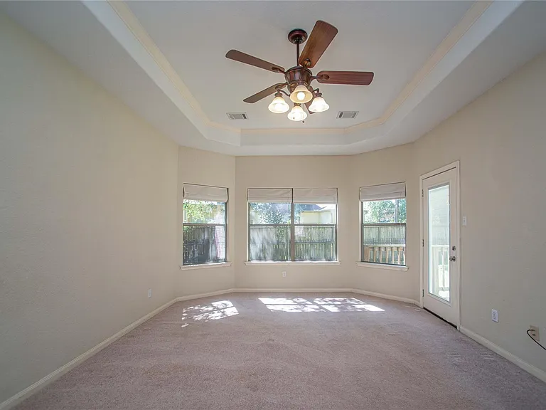 93 Wick Willow Dr — Photo 14