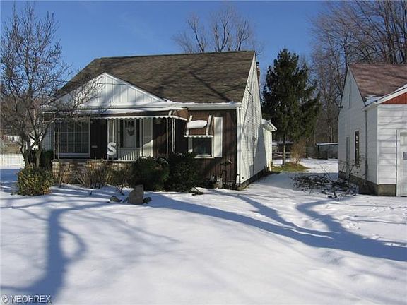 2nd image of 33876 Willowick Dr