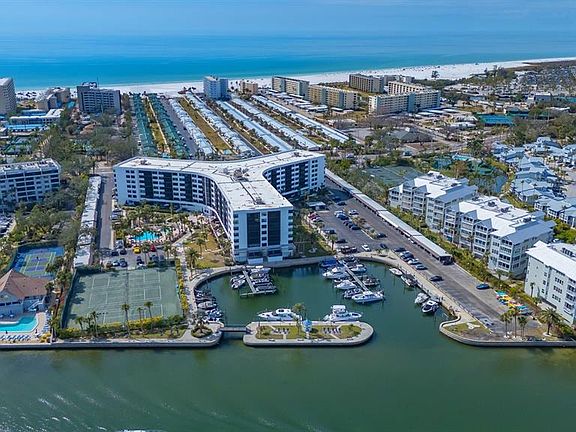 3rd image of 5855 Midnight Pass Rd APT 404